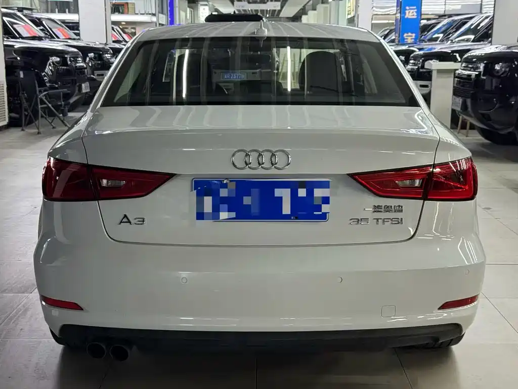 Audi A3 2014 Limousine 35 TFSI AT Fashion