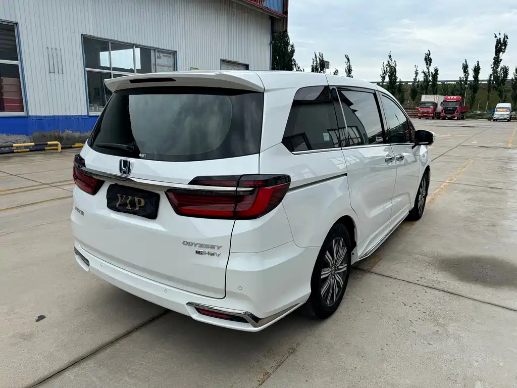 Honda Odyssey 2022 2.0L e:HEV Smart