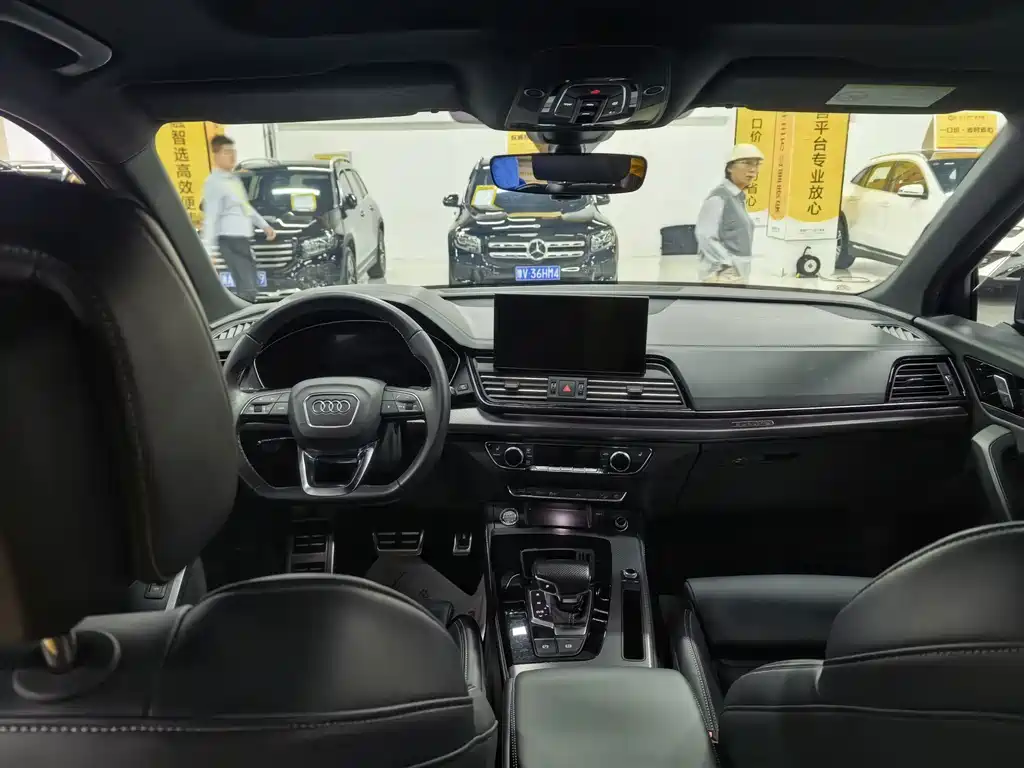 Audi Q5L — миниатюра 11