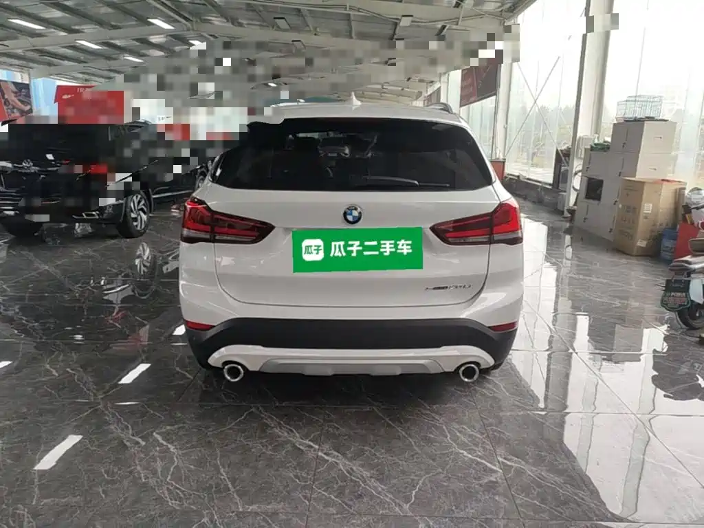 BMW X1 — миниатюра 6