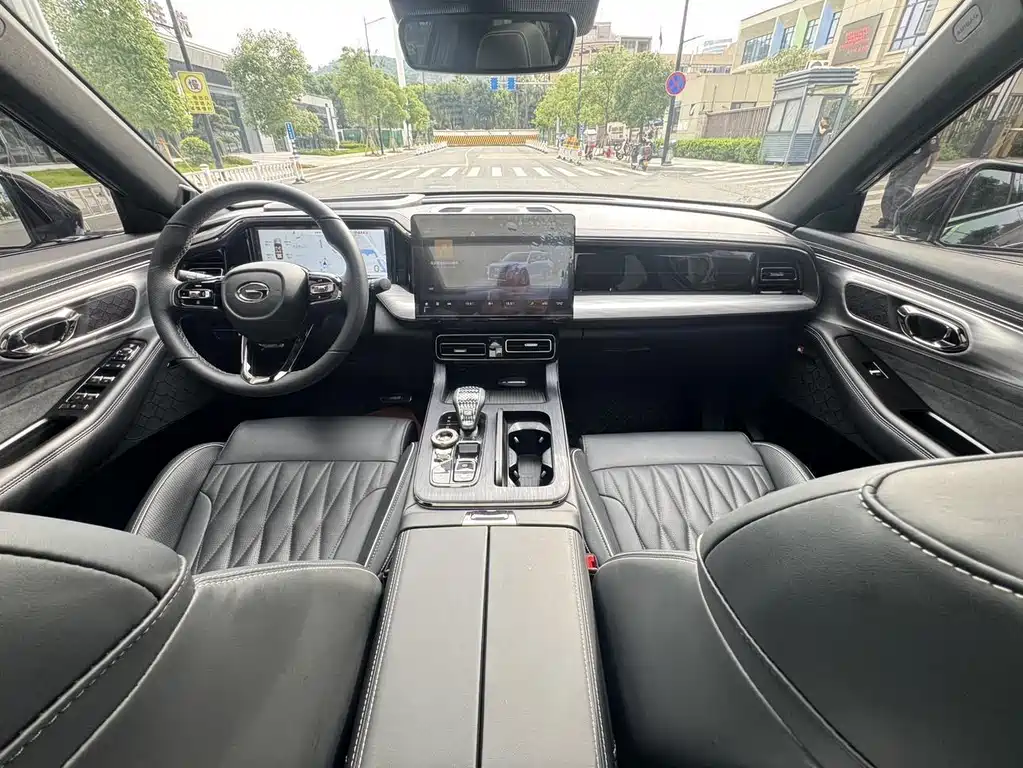 GAC Motor Trumpchi GS8 — миниатюра 9