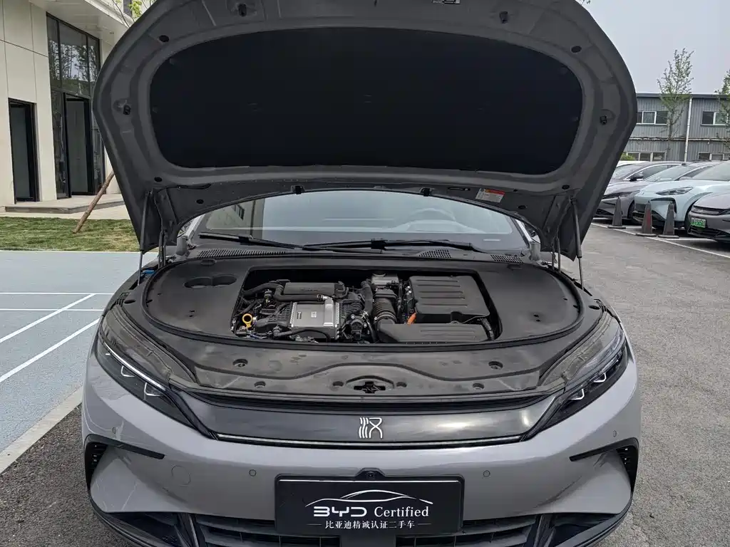 BYD Han 2025 DM-i Smart Drive 125KM Flagship