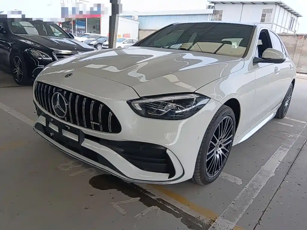 Mercedes-Benz C-Class — миниатюра 2