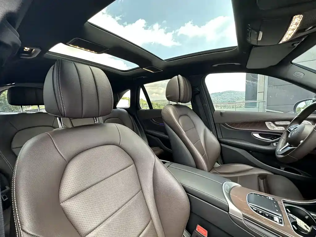 Mercedes-Benz GLC — миниатюра 32