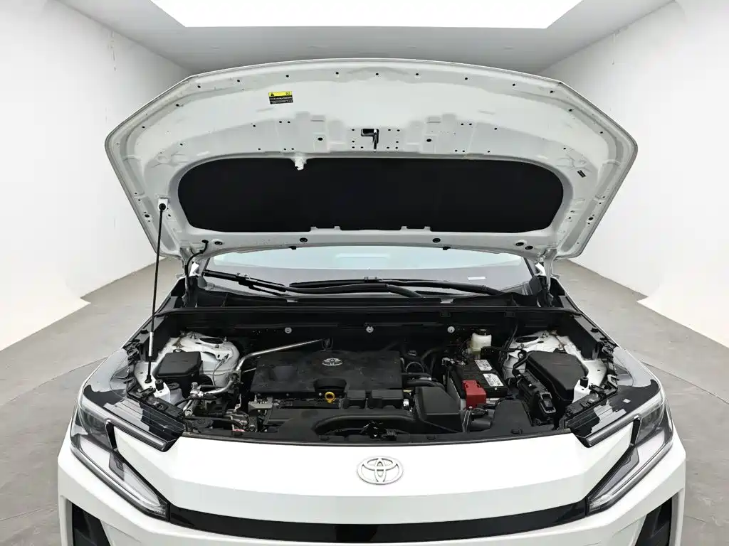 Toyota Wildlander — миниатюра 17