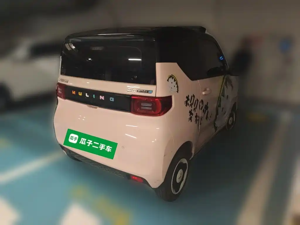 Wuling MINIEV — миниатюра 4