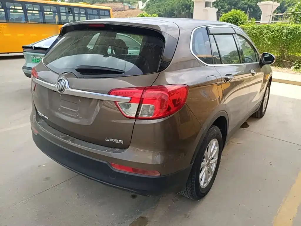 Buick Envision Plus — миниатюра 7