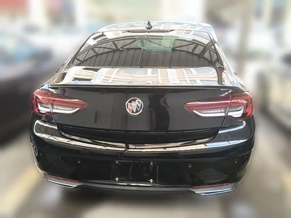 Buick Regal — миниатюра 8