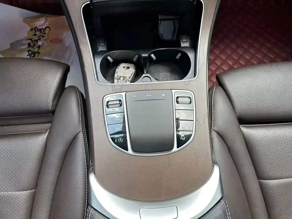 Mercedes-Benz GLC — миниатюра 14
