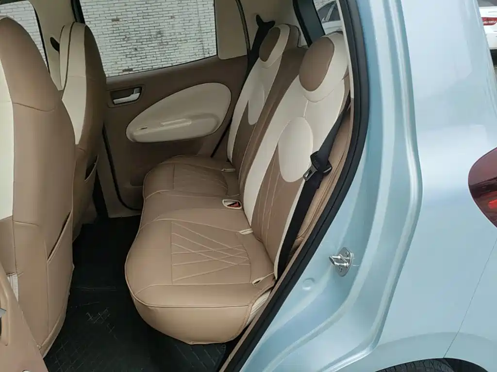 Wuling MINIEV — миниатюра 17