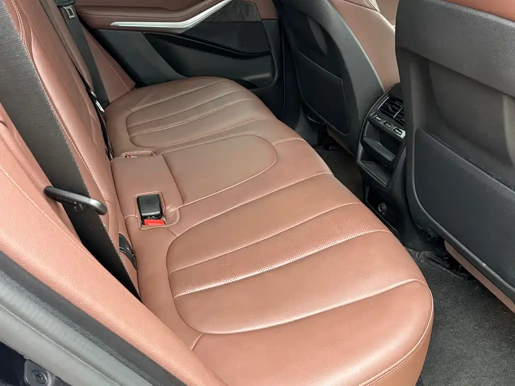 BMW X5 (Import) — миниатюра 4