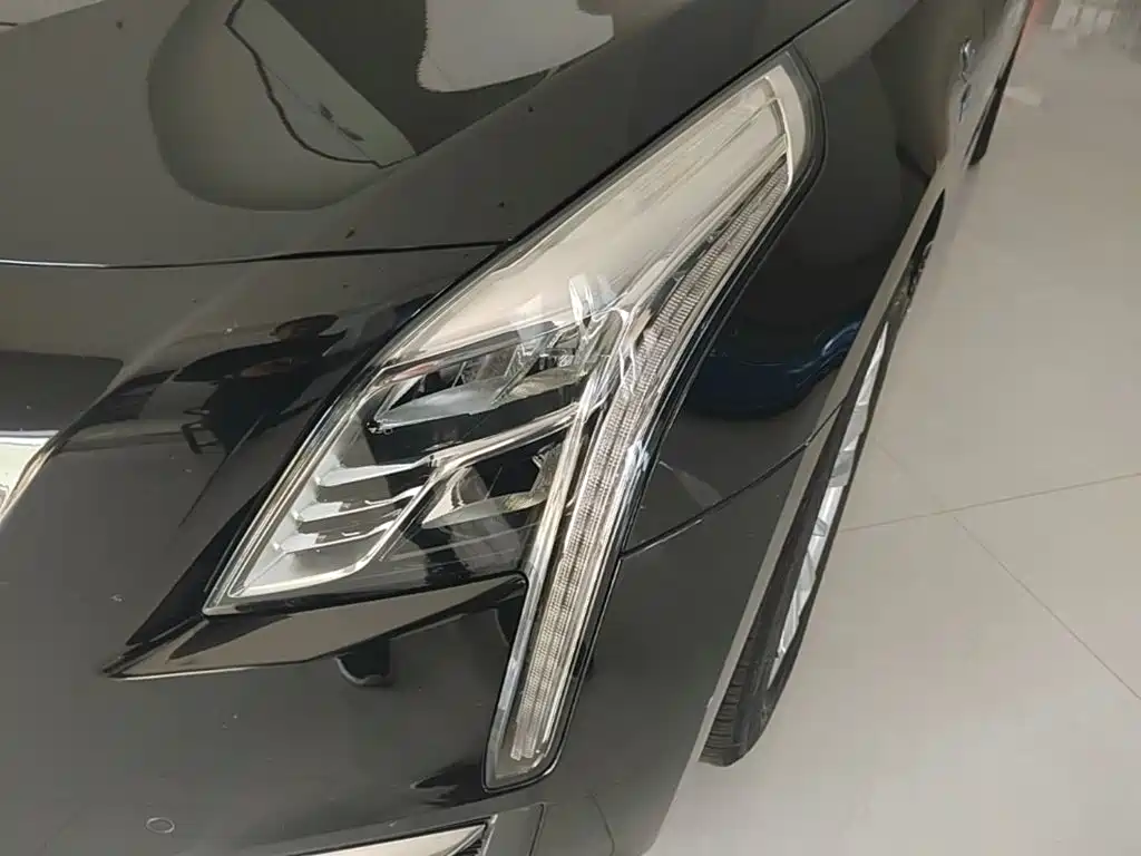 Cadillac CT6 — миниатюра 24