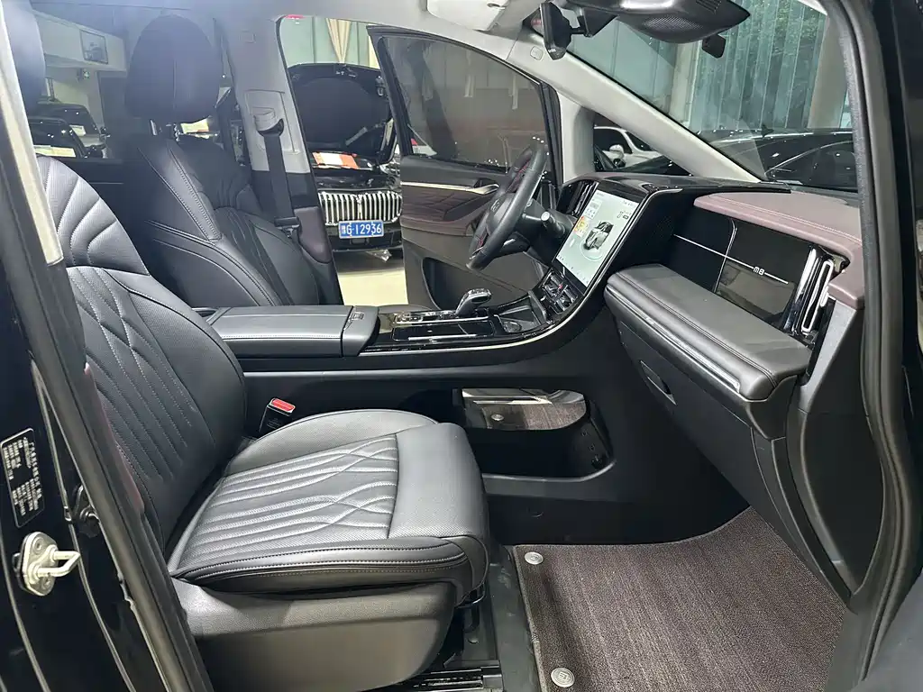 GAC Motor Trumpchi M8 — миниатюра 17