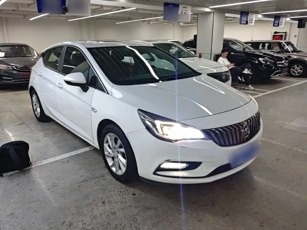 Buick Verano — миниатюра 4