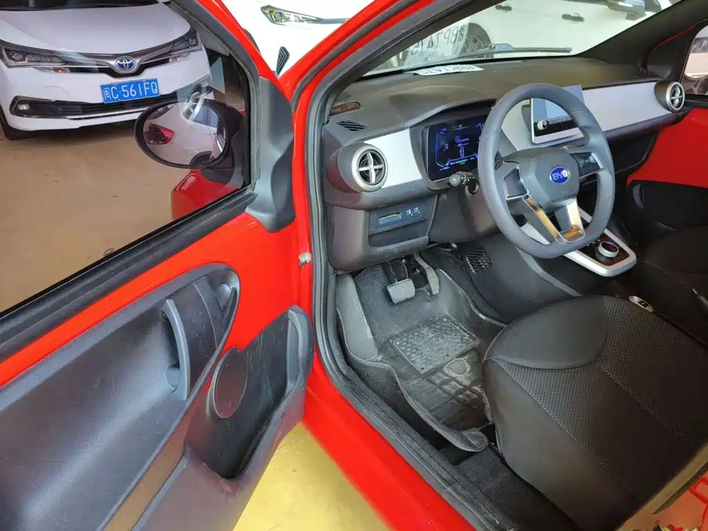 BYD e1 — миниатюра 16