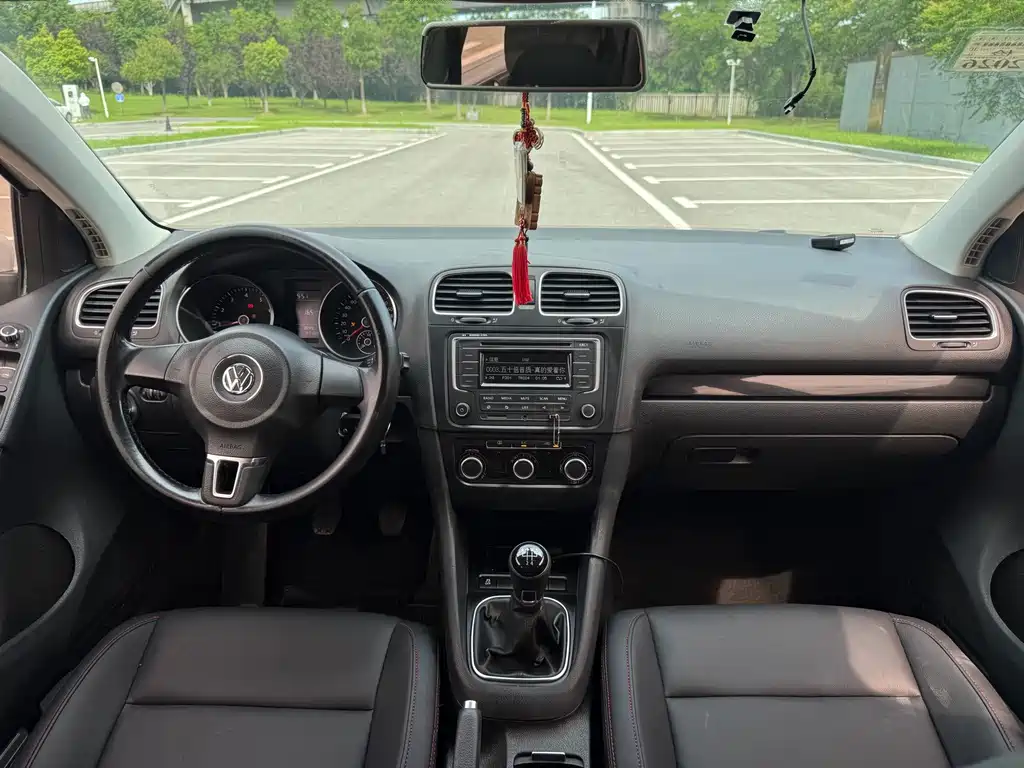 Volkswagen Golf — миниатюра 9