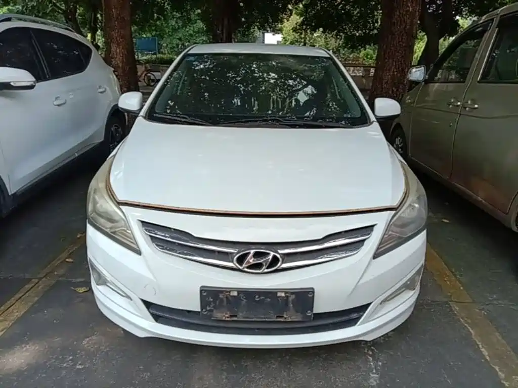 Hyundai Verna — миниатюра 3