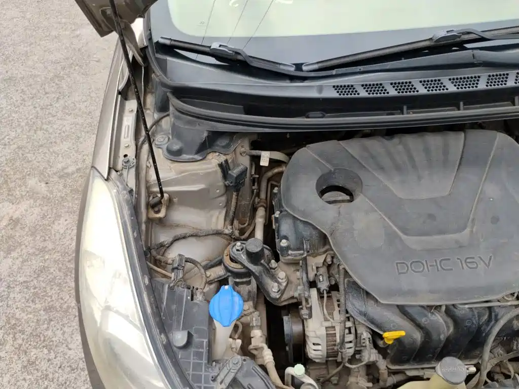 Hyundai Elantra Langdong — миниатюра 18