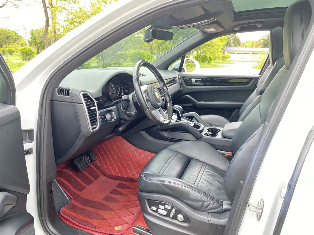 Porsche Cayenne 2019 Cayenne 3.0T