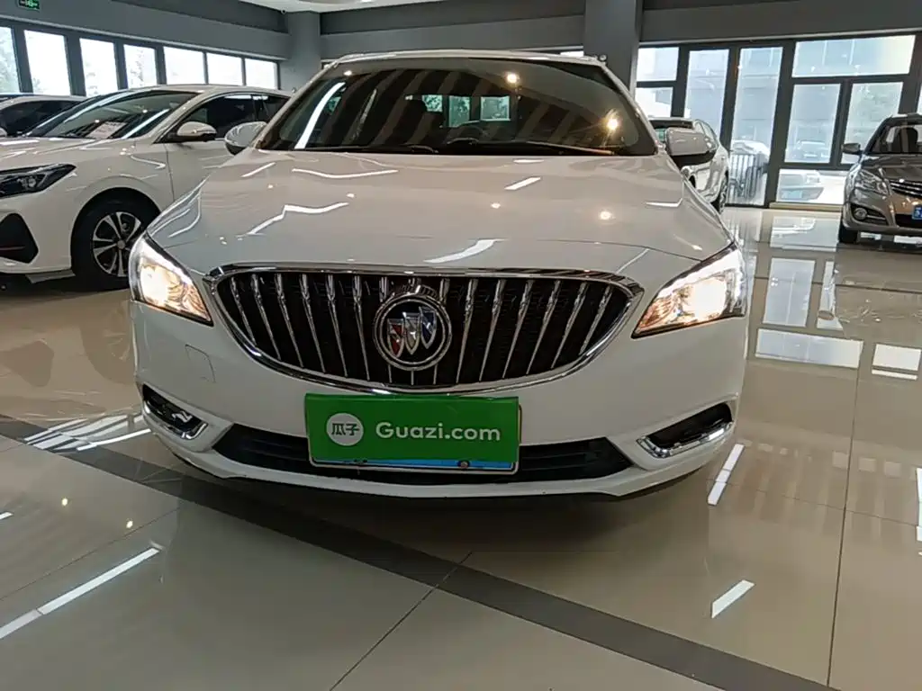 Buick Verano — миниатюра 3