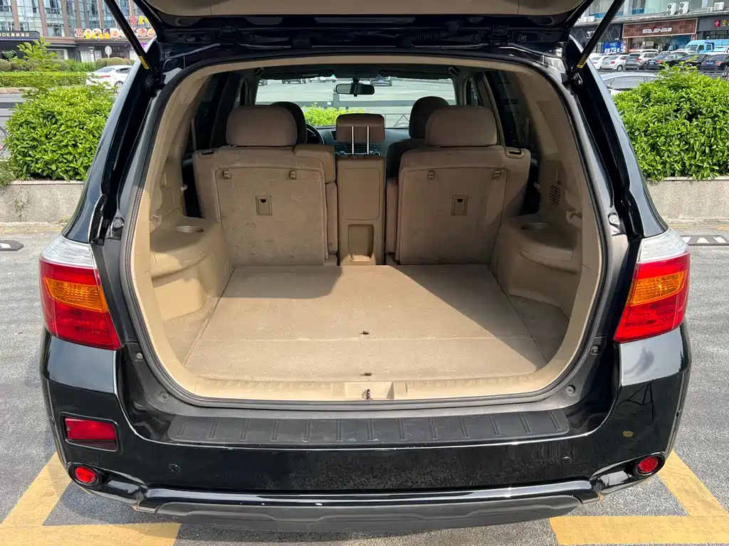 Toyota Highlander — миниатюра 20
