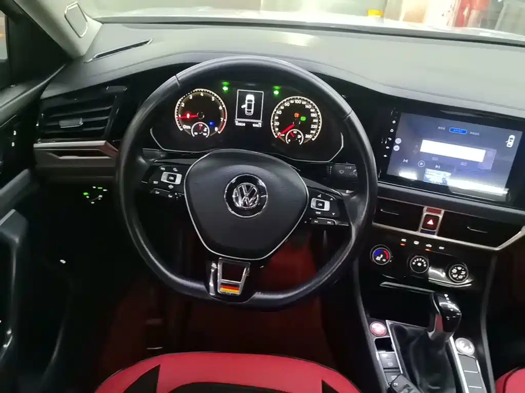 Volkswagen Sagitar — миниатюра 11