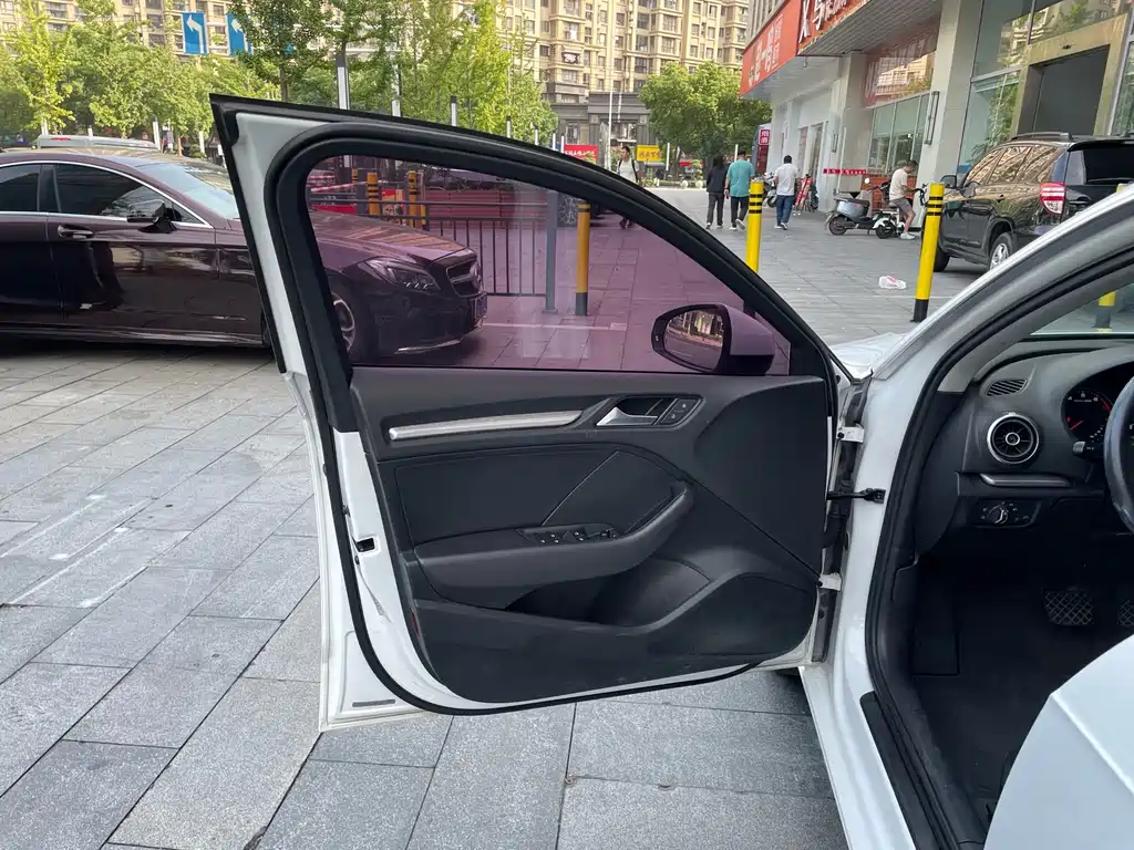 Audi A3 — миниатюра 9