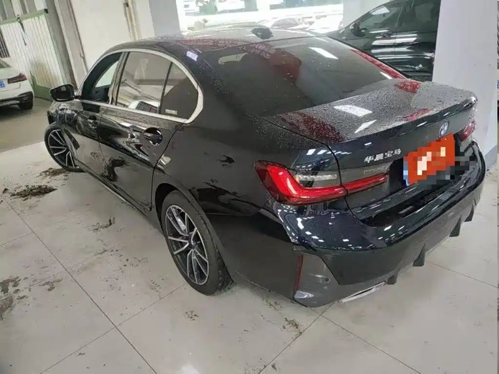 BMW 3 Series — миниатюра 3