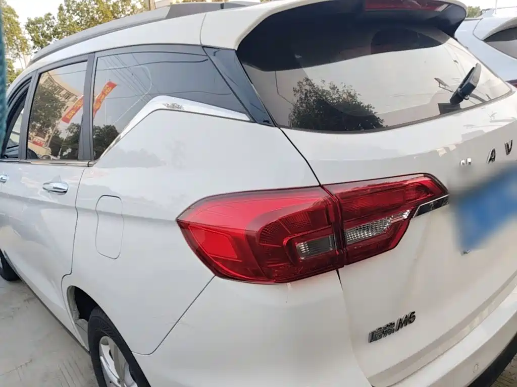Haval M6 — миниатюра 5