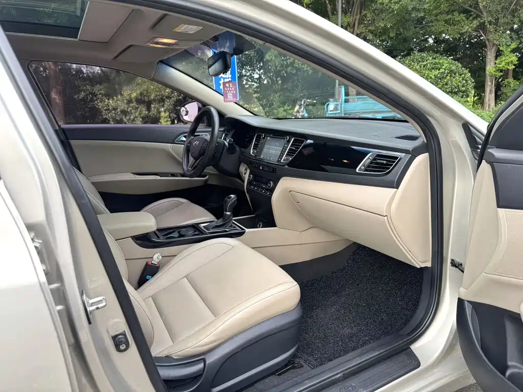 Hyundai Mistra — миниатюра 5