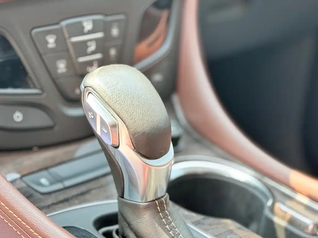Buick Envision Plus Plus 2017 28T Elite