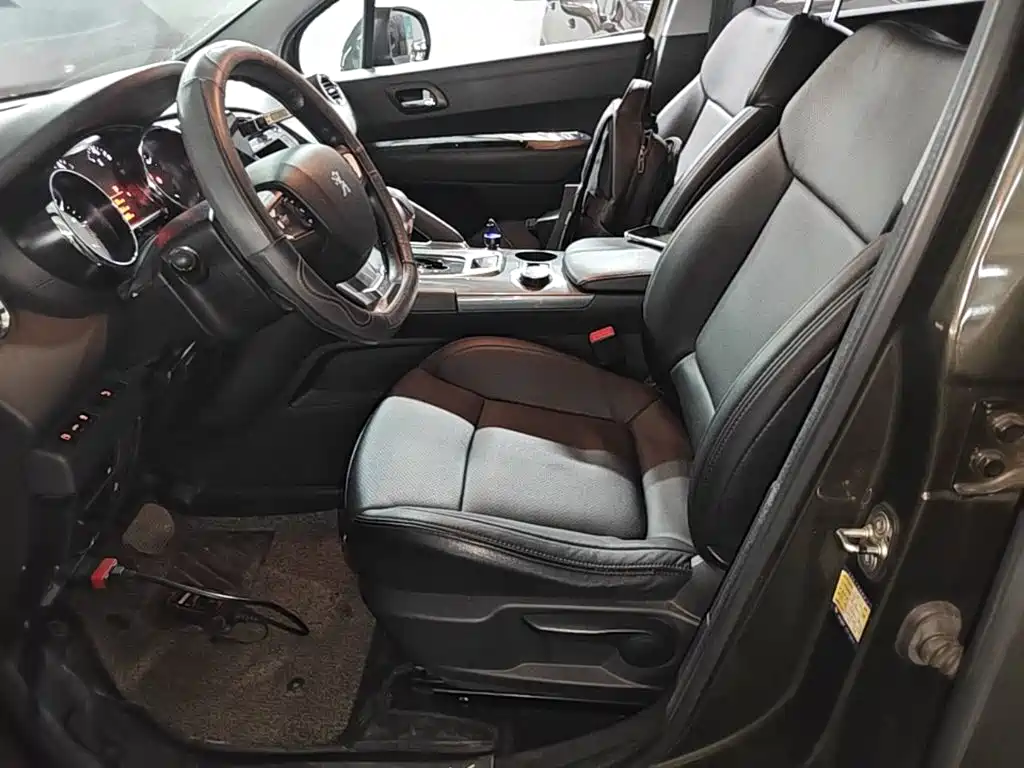 Peugeot 3008 — миниатюра 15