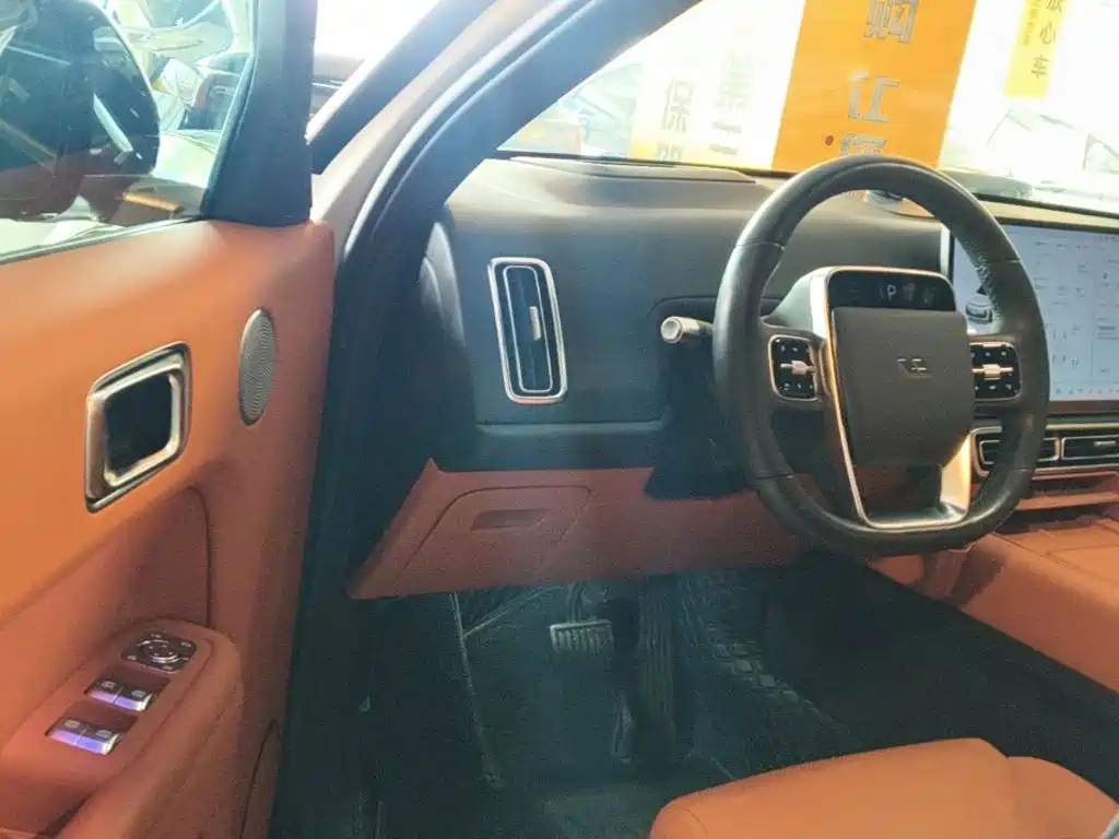 Li Auto Li L7 — миниатюра 16