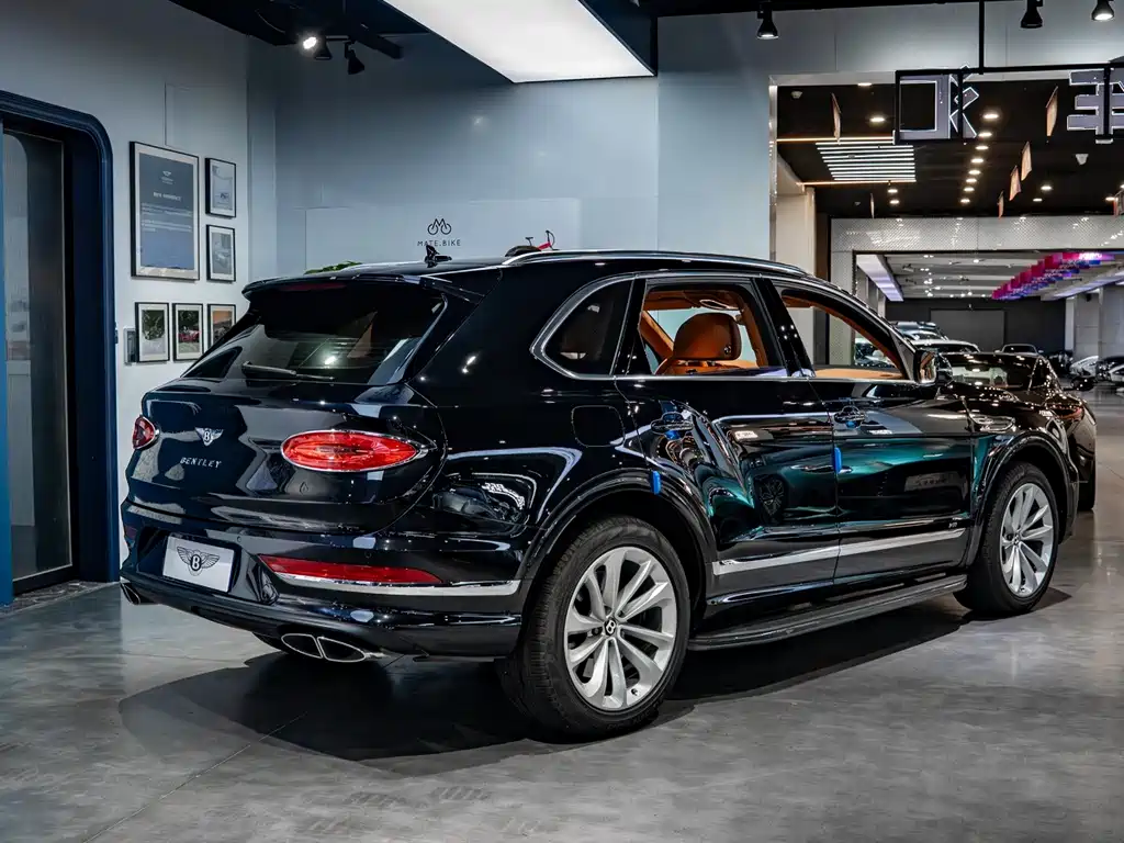 Bentley Bentayga — миниатюра 5