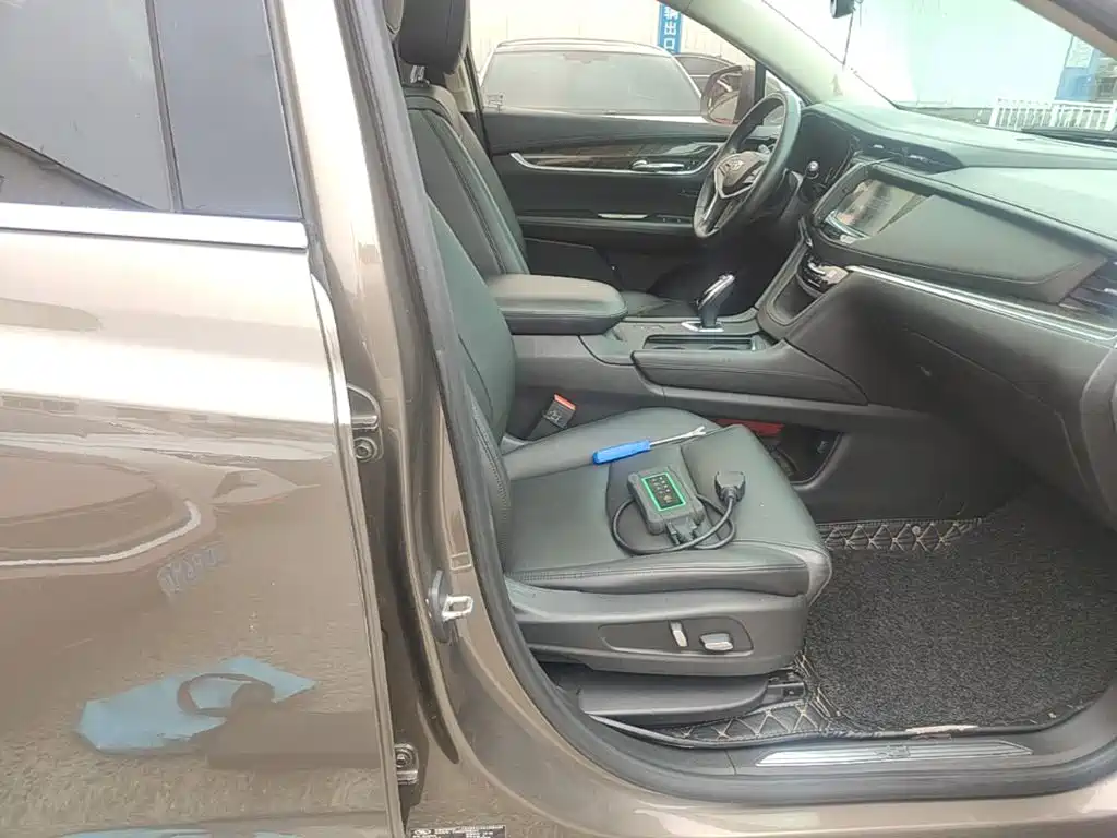 Cadillac XT5 — миниатюра 25