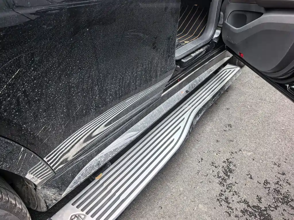 Mercedes-Benz GLE (Import) — миниатюра 12
