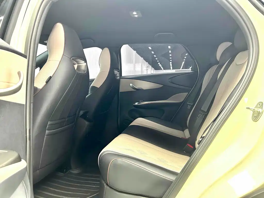 BYD Dolphin — миниатюра 13
