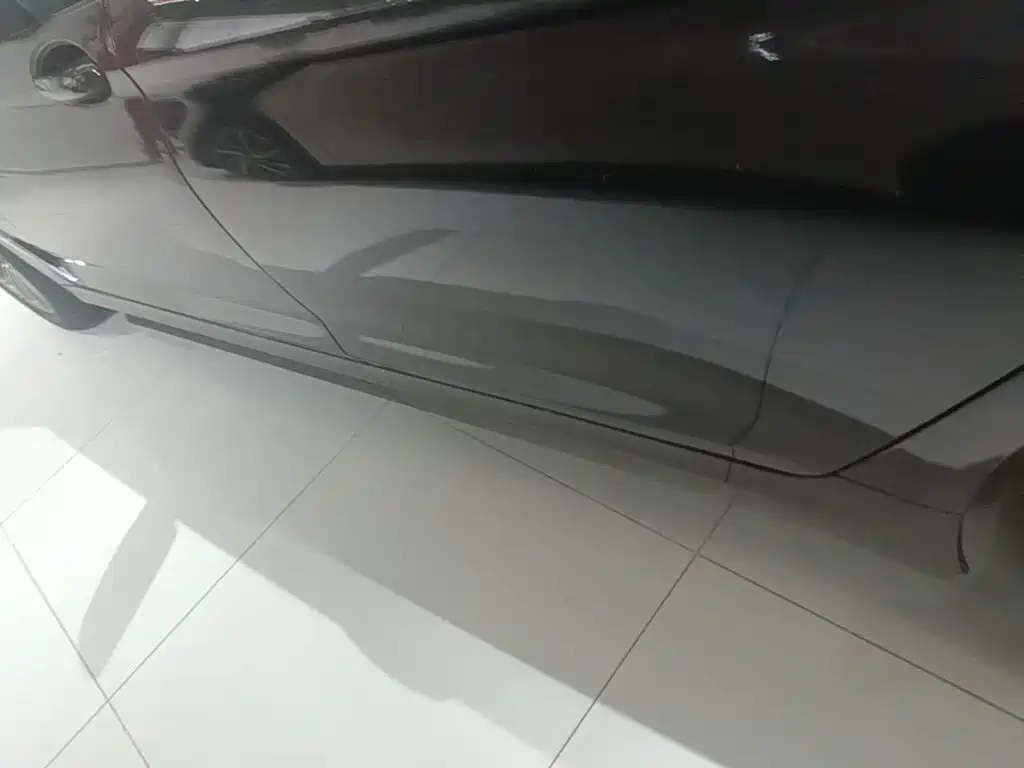 BMW 5 Series — миниатюра 22