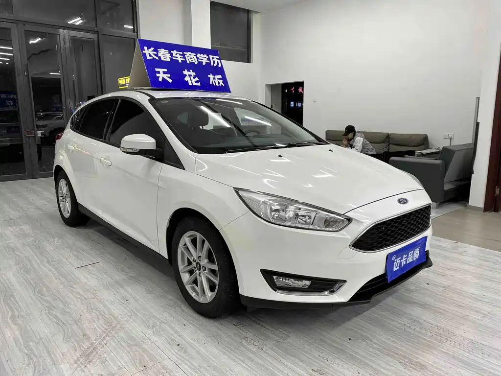 Ford Focus — миниатюра 3