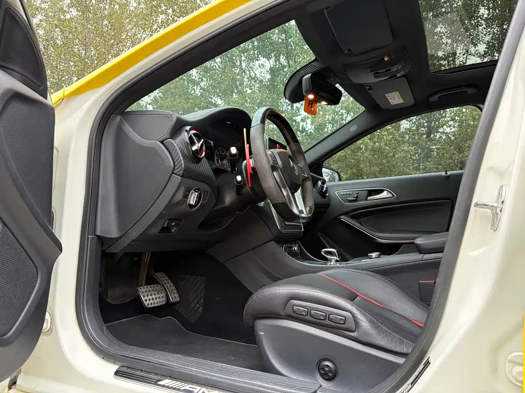 Mercedes-Benz A-Class AMG (Import) — миниатюра 4