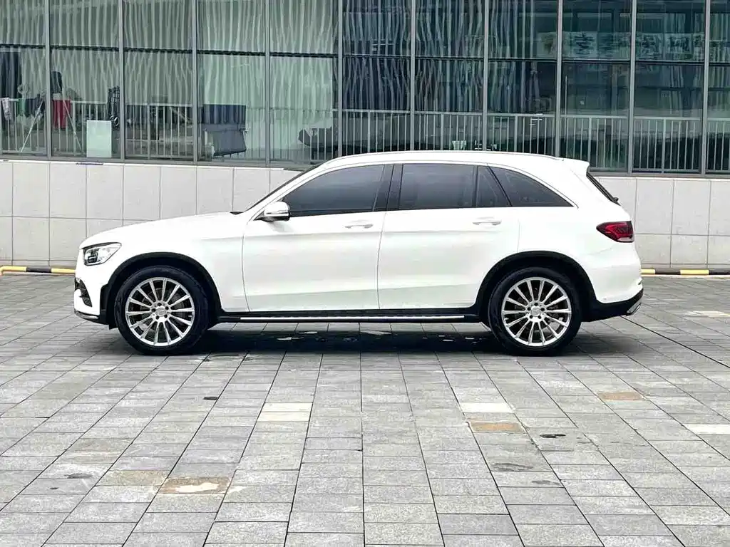 Mercedes-Benz GLC — миниатюра 11