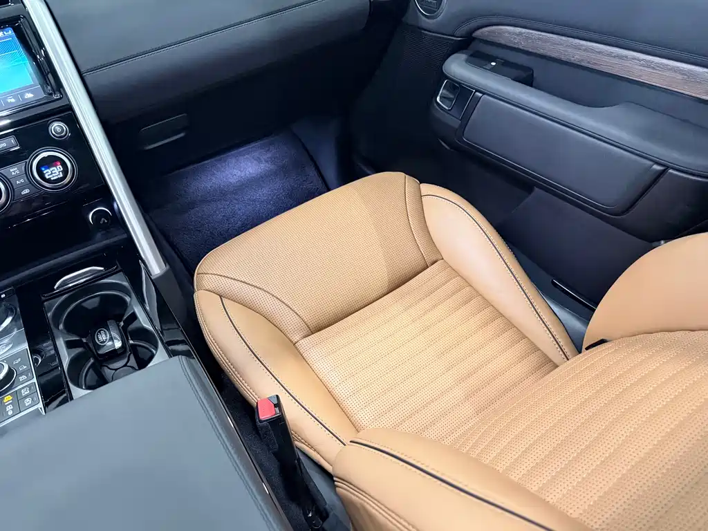 Land Rover Discovery — миниатюра 20