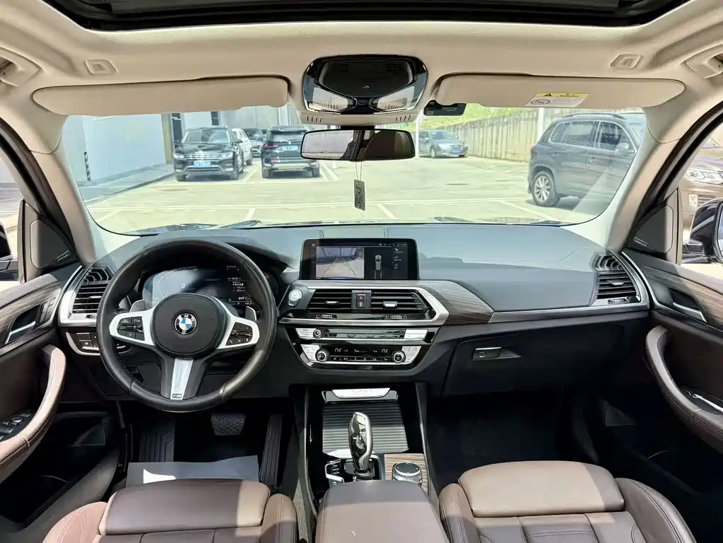 BMW X3 — миниатюра 8