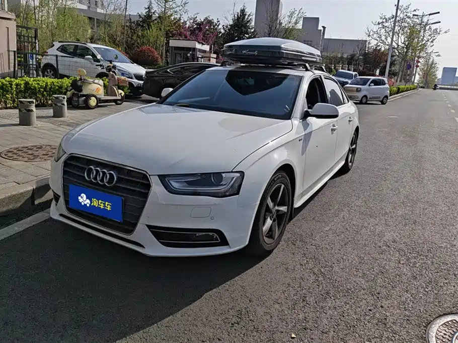 Audi A4L 2015