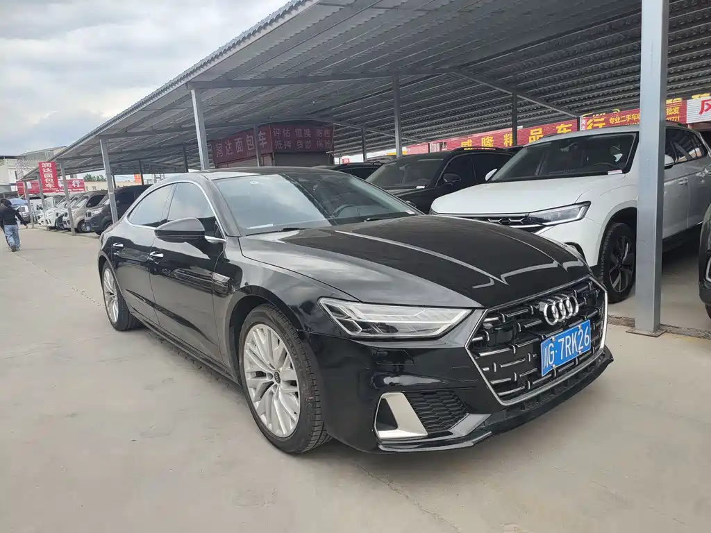 Audi A7L 2024 45TFSI S-line