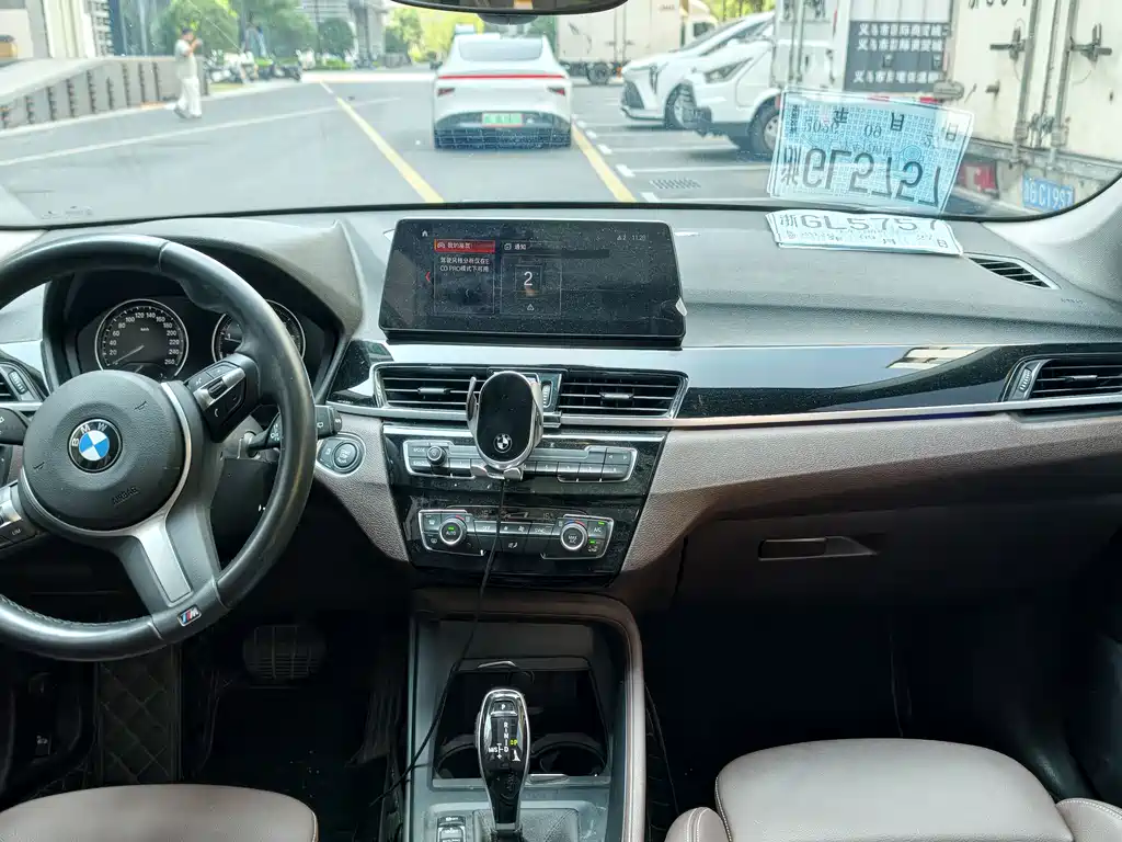 BMW X1 — миниатюра 13
