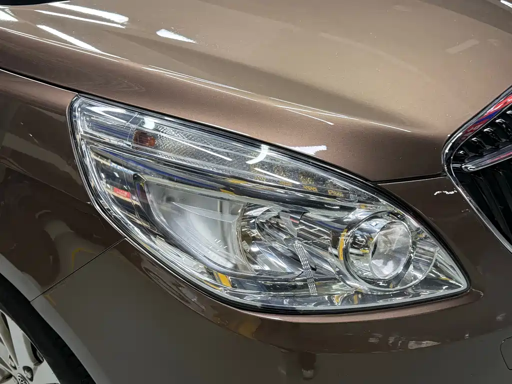 Buick GL8 — миниатюра 22