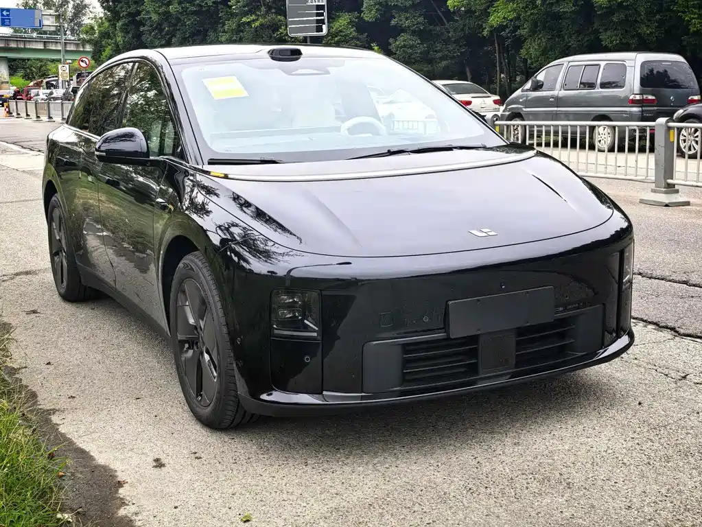 Li Auto Li i6 — миниатюра 3