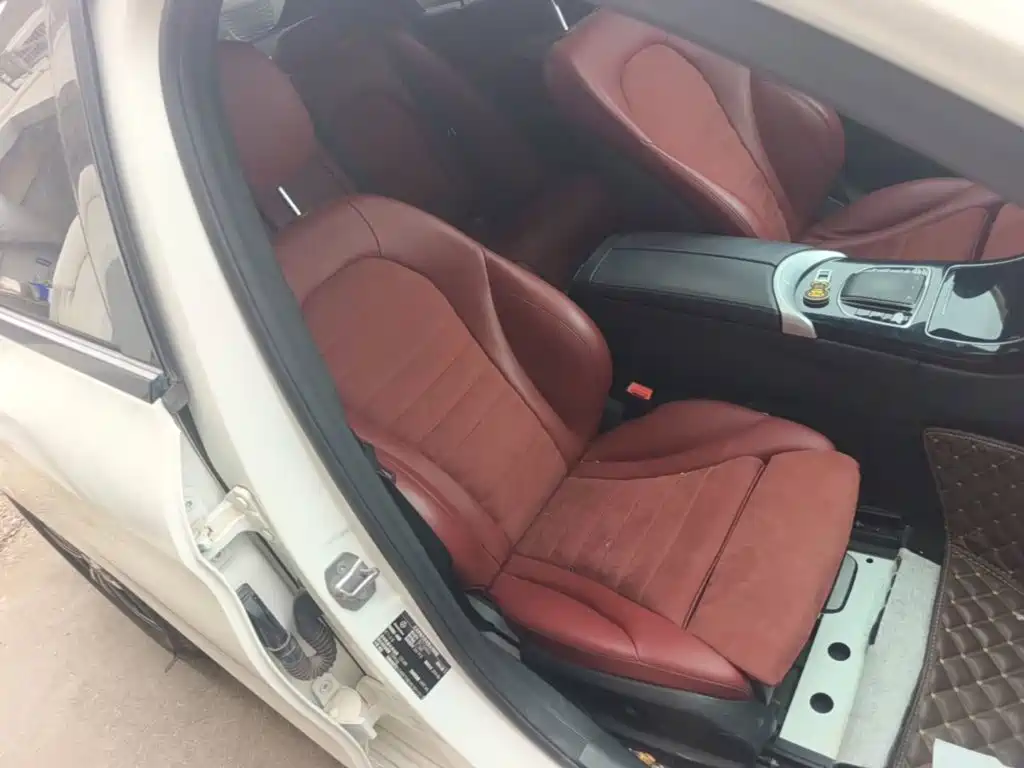 Mercedes-Benz C-Class — миниатюра 25