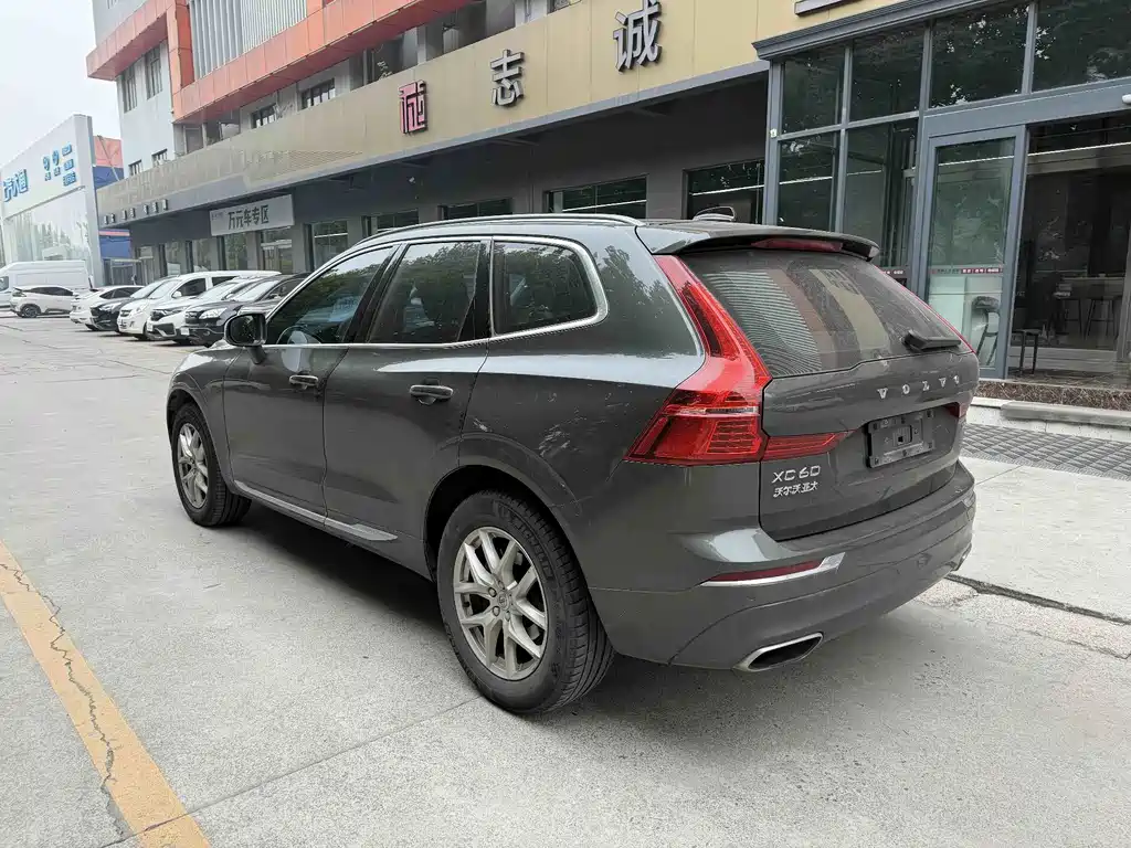Volvo XC60 — миниатюра 3